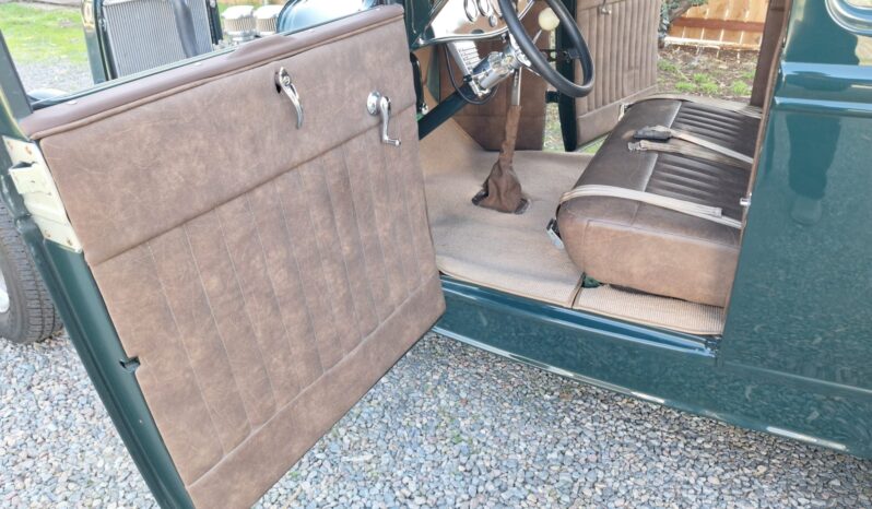 								1930 Ford Model A Coupe Highboy 5-Speed full									