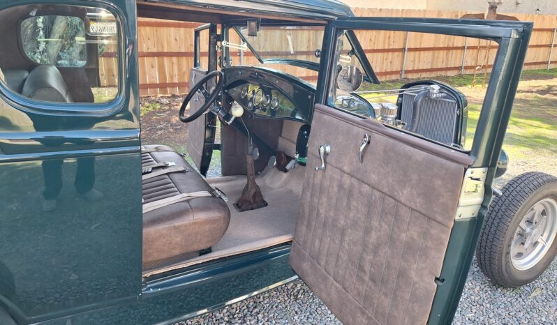 								1930 Ford Model A Coupe Highboy 5-Speed full									