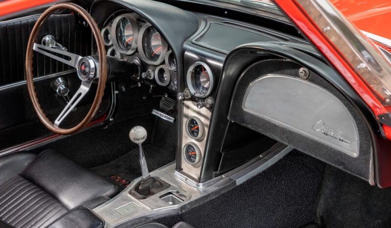 								1963 Chevrolet Corvette Split-Window Coupe 5-Speed full									