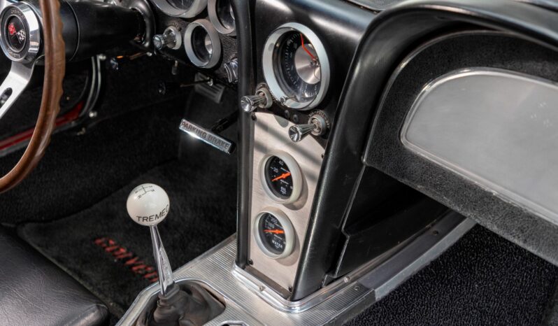 								1963 Chevrolet Corvette Split-Window Coupe 5-Speed full									