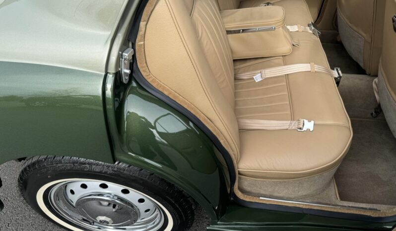 								1957 MG Magnette ZB 5-Speed full									