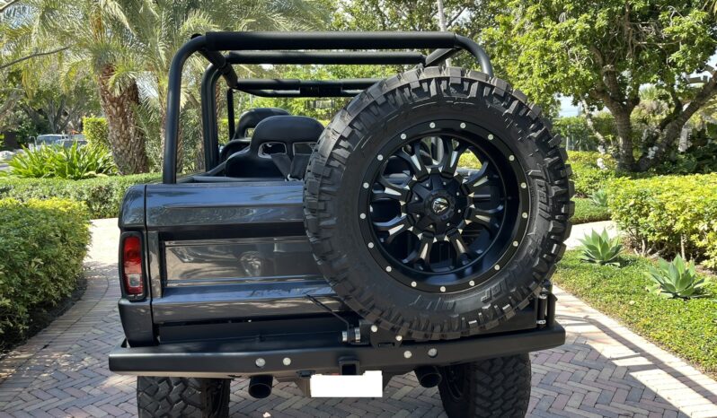 								1968 Ford Bronco Sport 5-Speed full									