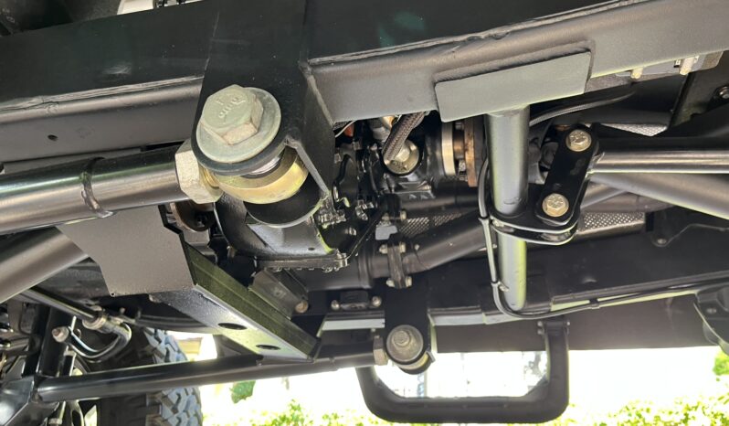 								1968 Ford Bronco Sport 5-Speed full									