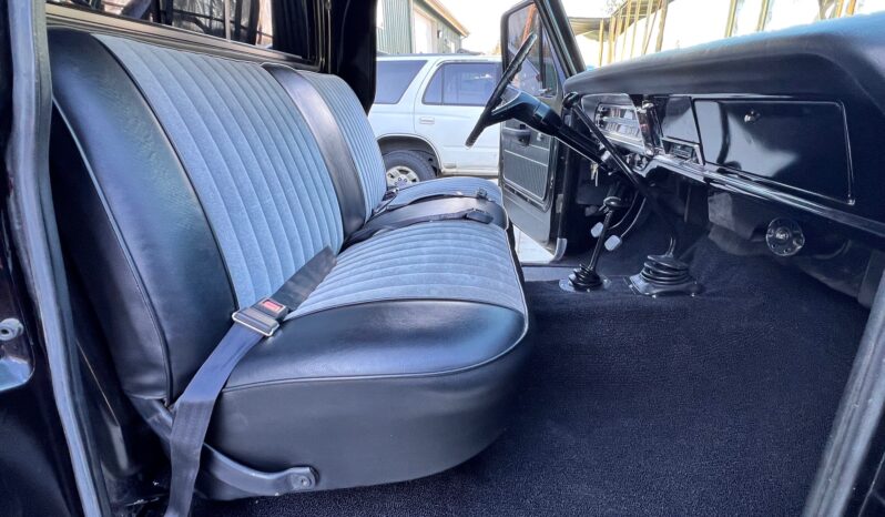 								1971 Ford F-100 Custom 4×4 4-Speed full									