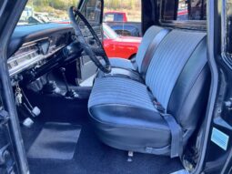 1971 Ford F-100 Custom 4×4 4-Speed
