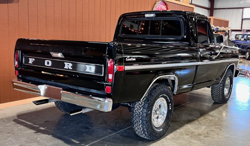 								1971 Ford F-100 Custom 4×4 4-Speed full									