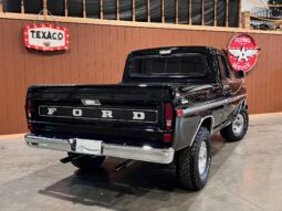 										1971 Ford F-100 Custom 4×4 4-Speed full									