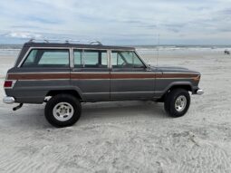 										1977 Jeep Wagoneer full									