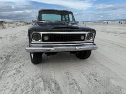 										1977 Jeep Wagoneer full									