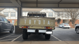										1974 Toyota Land Cruiser FJ45 Pickup full									
