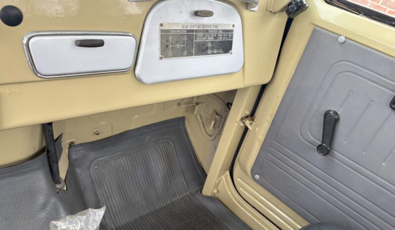 								1974 Toyota Land Cruiser FJ45 Pickup full									