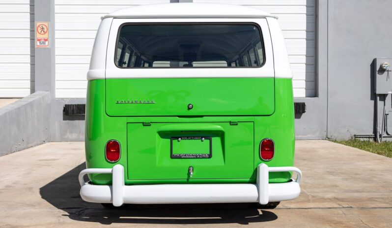 								1966 Volkswagen Type 2 11-Window Bus full									