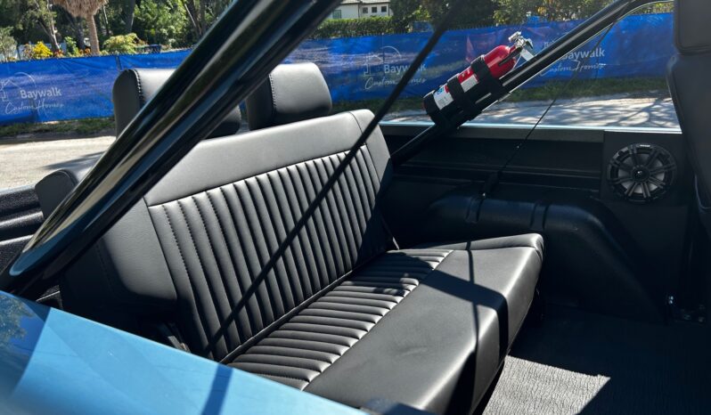 								1977 Ford Bronco 302 full									