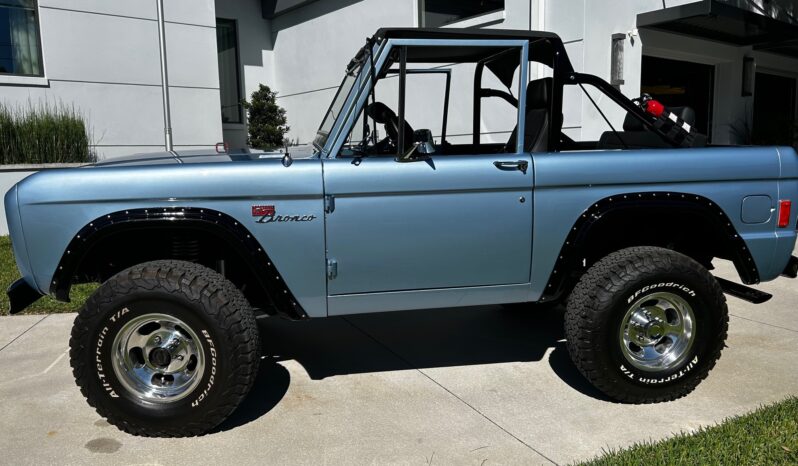 								1977 Ford Bronco 302 full									