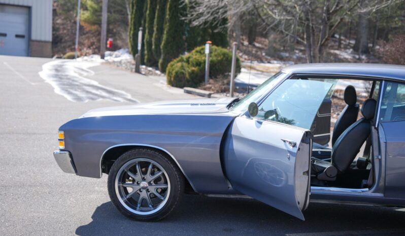 								1971 Chevrolet Chevelle Malibu Sport Coupe full									