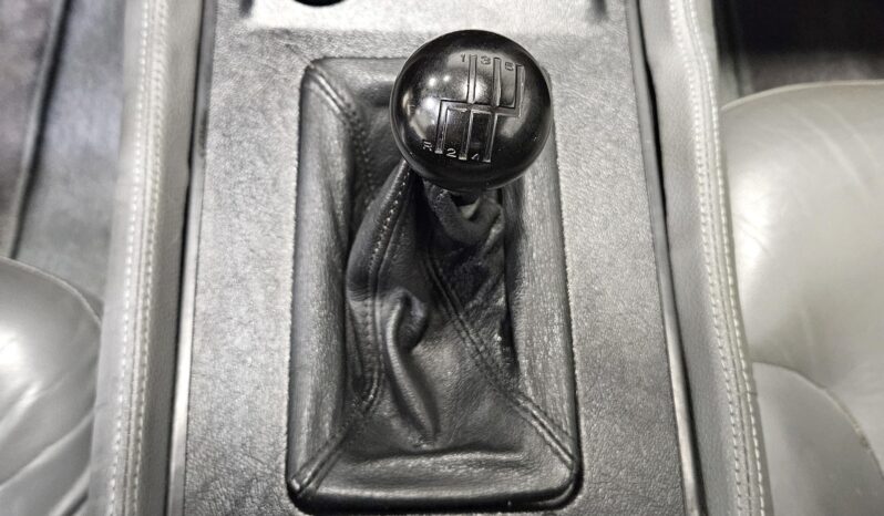 								1981 DeLorean DMC-12 5-Speed full									