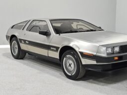 										1981 DeLorean DMC-12 5-Speed full									