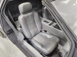 										1981 DeLorean DMC-12 5-Speed full									