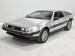 										1981 DeLorean DMC-12 5-Speed full									
