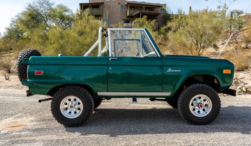 								1975 Ford Bronco Ranger 302 full									
