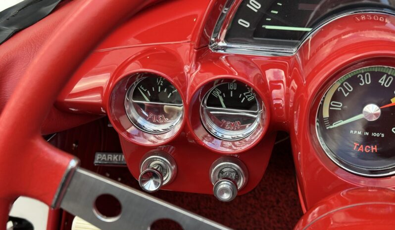 								1962 Chevrolet Corvette 327 300 4-Speed full									