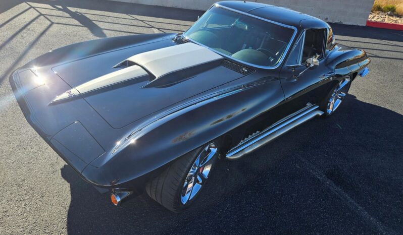 								1967 Chevrolet Corvette Coupe 5-Speed full									