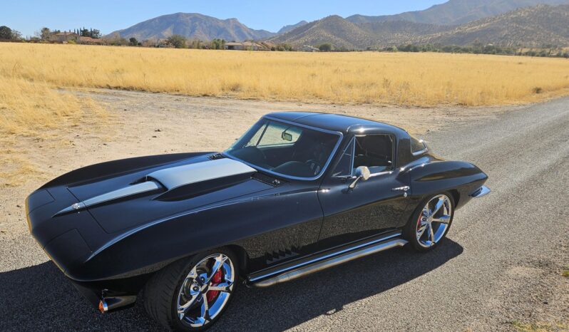 								1967 Chevrolet Corvette Coupe 5-Speed full									
