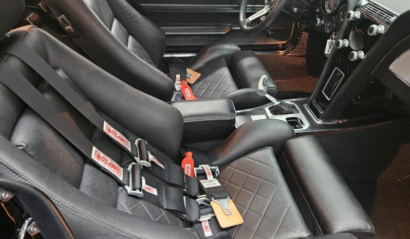 								1967 Chevrolet Corvette Coupe 5-Speed full									