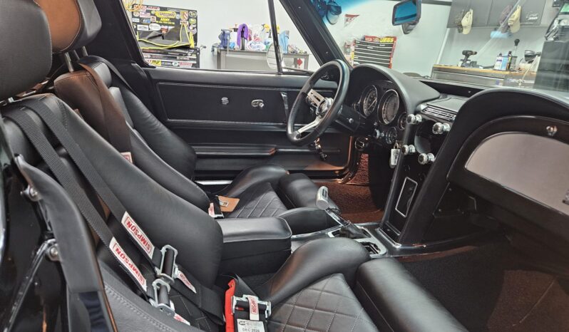 								1967 Chevrolet Corvette Coupe 5-Speed full									