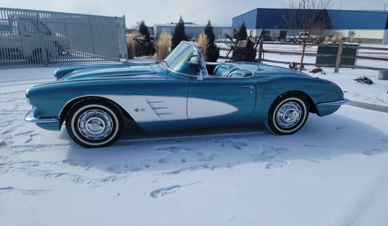 								1959 Chevrolet Corvette full									