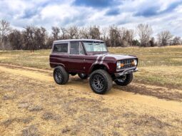 										1967 Ford Bronco full									
