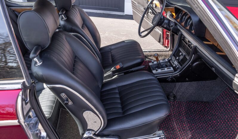 								1972 BMW 3.0CSi 4-Speed full									