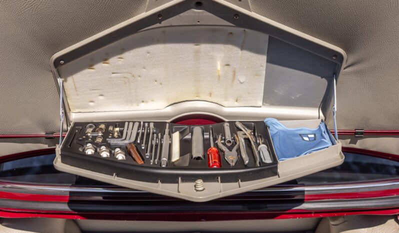 								1972 BMW 3.0CSi 4-Speed full									