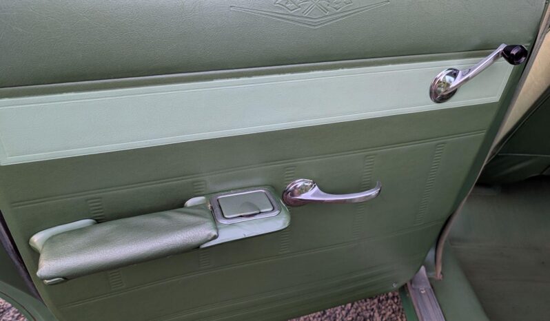 								1959 Chevrolet Bel Air 4-Door Sedan 283 Power full									