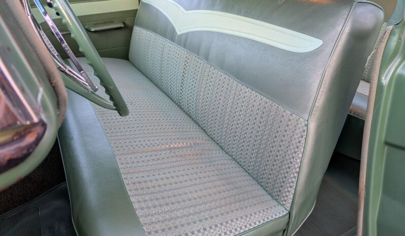 								1959 Chevrolet Bel Air 4-Door Sedan 283 Power full									