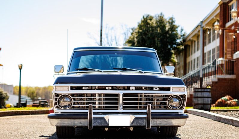 								1974 Ford F-100 Custom Explorer full									