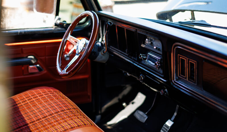 								1974 Ford F-100 Custom Explorer full									