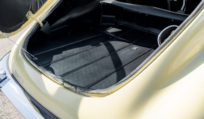 								1973 Jaguar E-Type Series III 2+2 V12 6-Speed full									