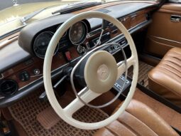 1973 Mercedes-Benz 280SEL 4.5 Sedan full