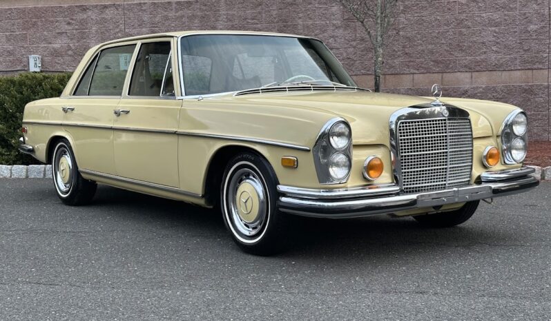 								1973 Mercedes-Benz 280SEL 4.5 Sedan full									