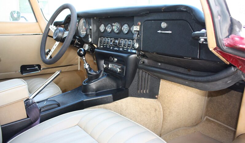 								1971 Jaguar E-Type Series III 2+2 V12 4-Speed full									