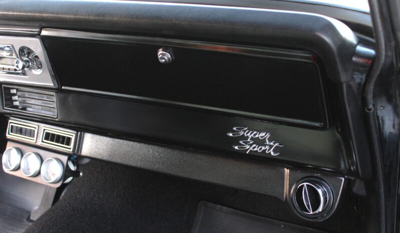 								1967 Chevrolet Chevy II Nova SS 4-Speed full									