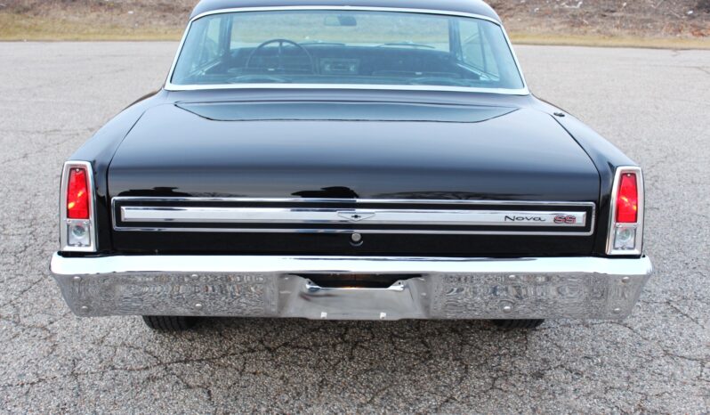 								1967 Chevrolet Chevy II Nova SS 4-Speed full									