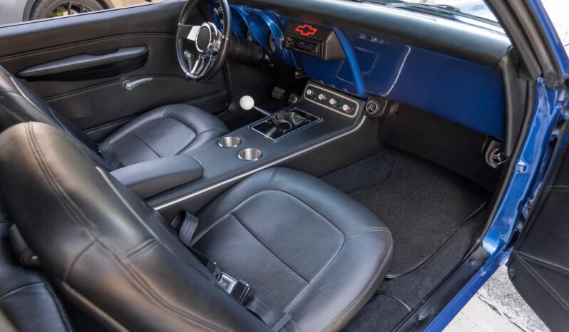 								1968 Chevrolet Camaro 5-Speed full									