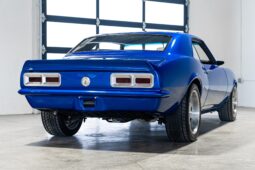 										1968 Chevrolet Camaro 5-Speed full									