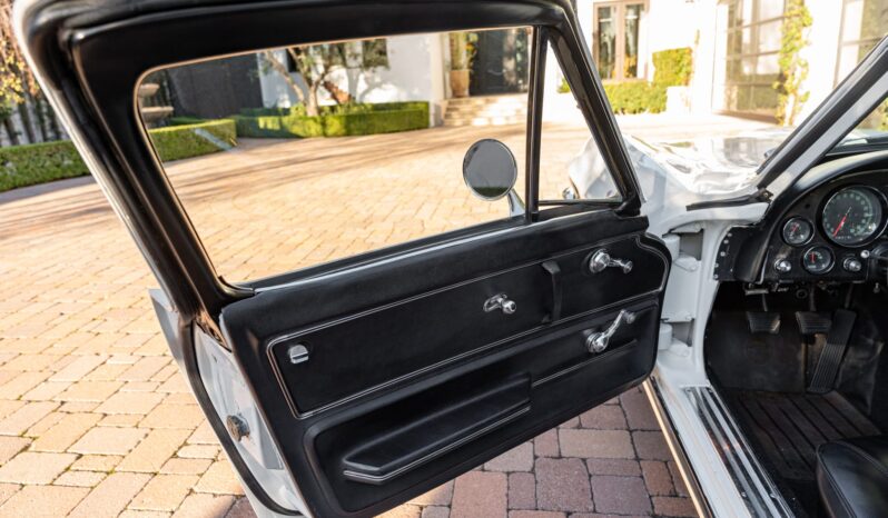 								1965 Chevrolet Corvette Coupe 4-Speed full									