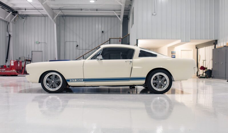 								1966 Ford Mustang Fastback 6-Speed full									