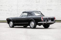 										1965 Alfa Romeo 2600 Spider full									