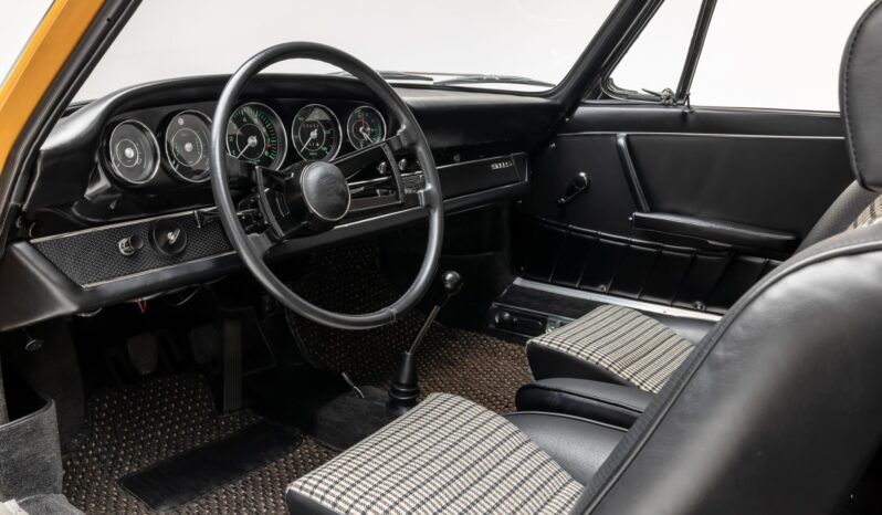 								1967 Porsche 911S Coupe full									