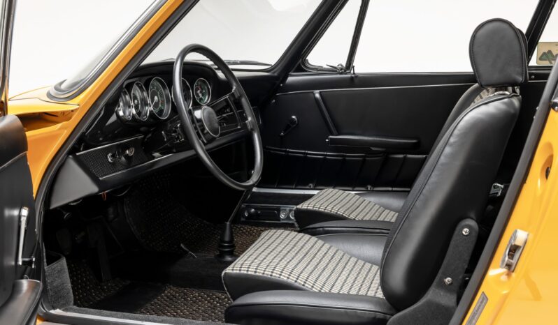 								1967 Porsche 911S Coupe full									